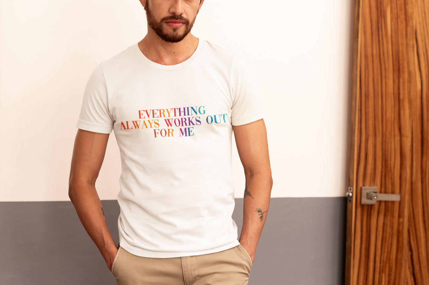 Premium Herren Shirt "Everything always works out for me"
